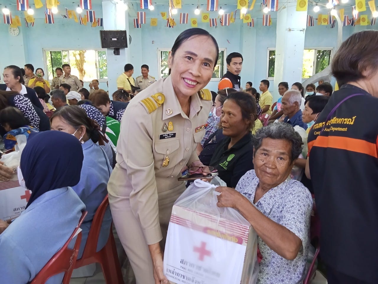 title - โครงการบำบัดทุกข์ บำรุงสุข สร้างรอยยิ้มและความปรองดองสมานฉันท์ ให้ประชาชนจังหวัดนครนายก